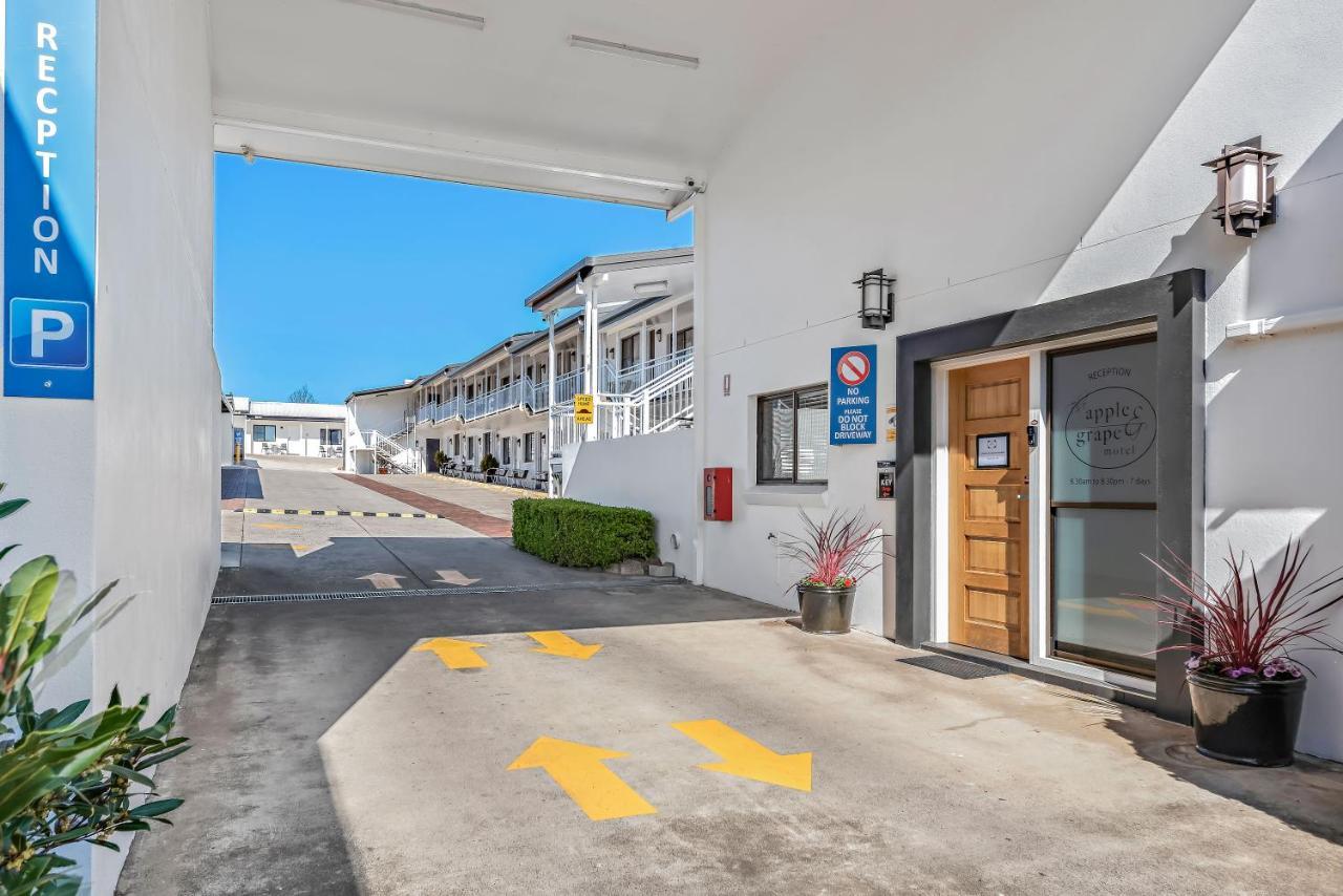 Apple & Grape Motel Stanthorpe Exterior photo