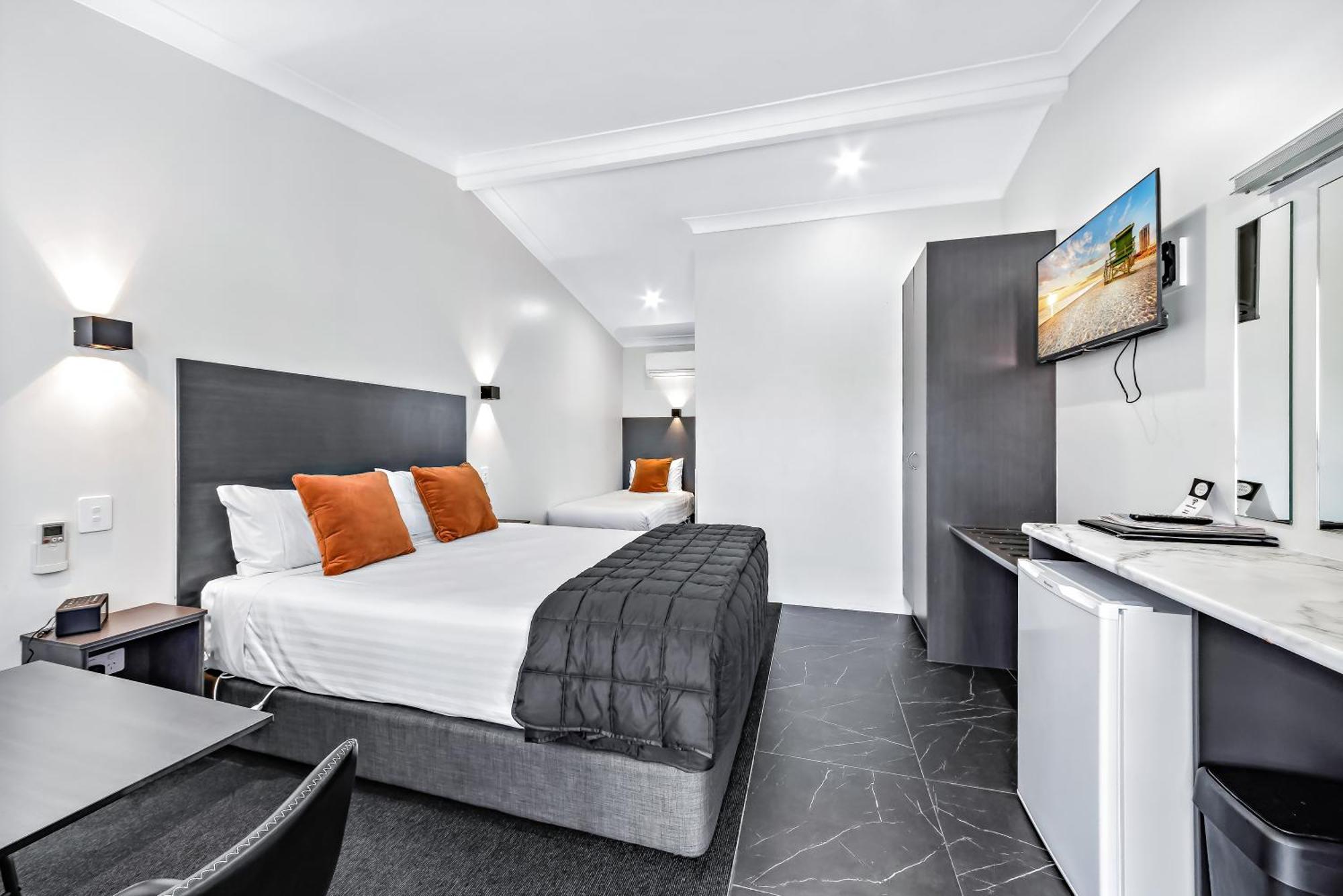 Apple & Grape Motel Stanthorpe Exterior photo