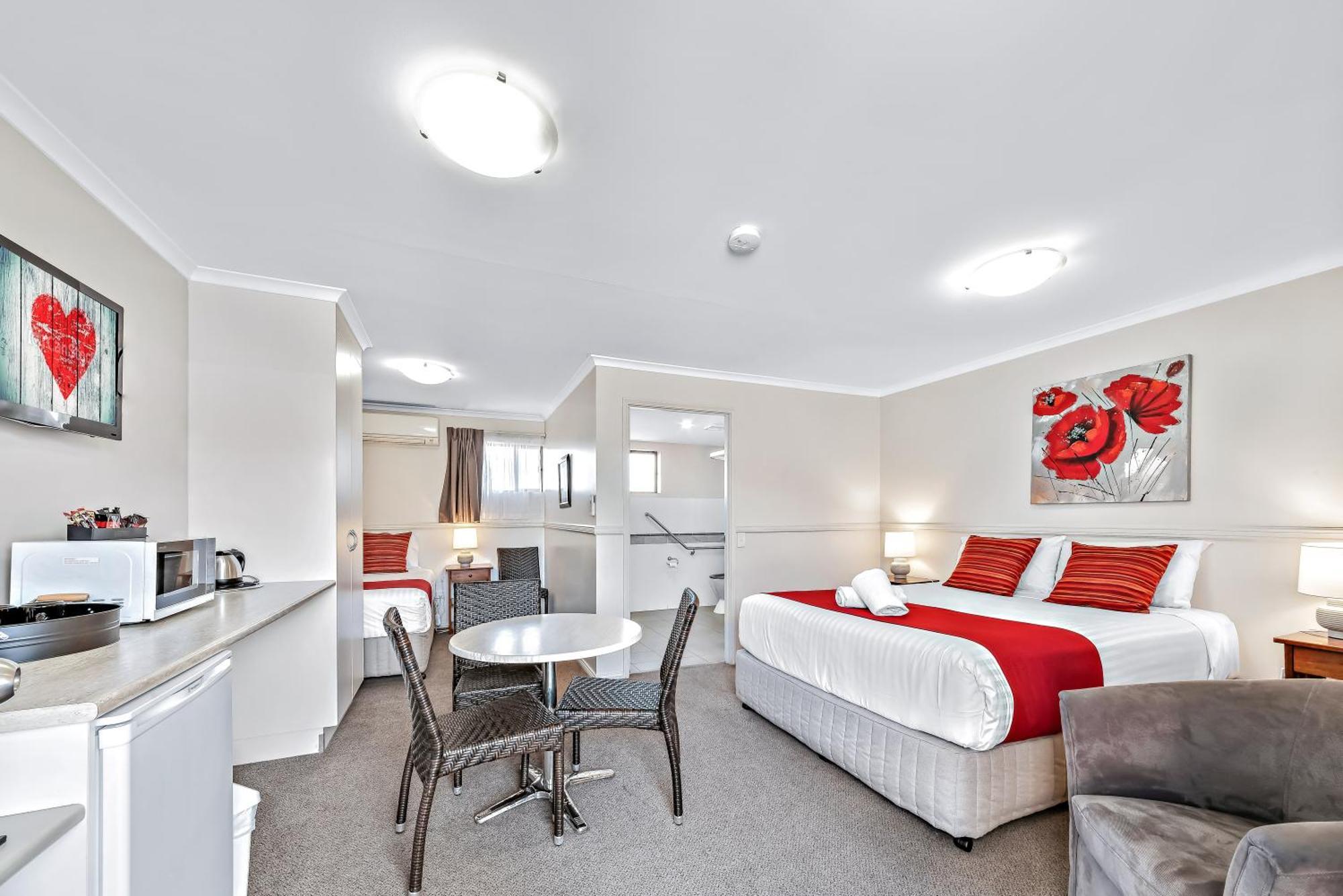 Apple & Grape Motel Stanthorpe Exterior photo